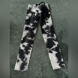 Stylish Black and White Tie-Dye Women Jeans